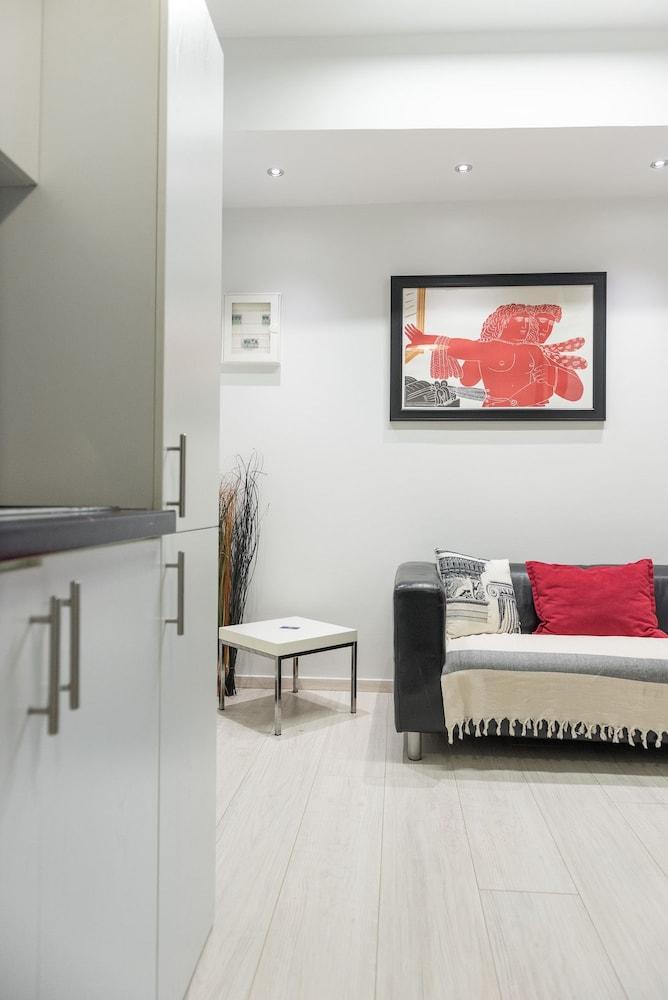 אתונה Acropolis Cozy Studio By Livin Urbban מראה חיצוני תמונה